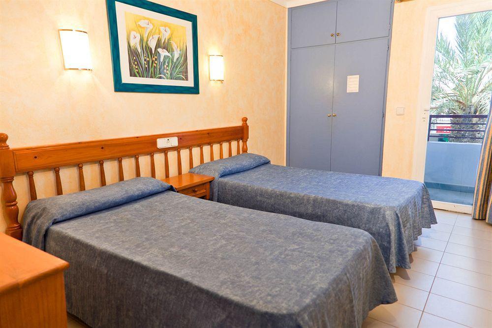 Coral Star Hotel San Antonio  Ngoại thất bức ảnh