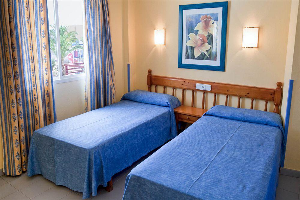 Coral Star Hotel San Antonio  Ngoại thất bức ảnh