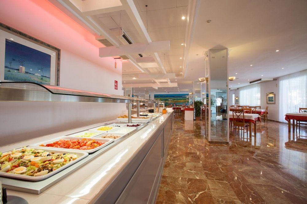 Coral Star Hotel San Antonio  Ngoại thất bức ảnh